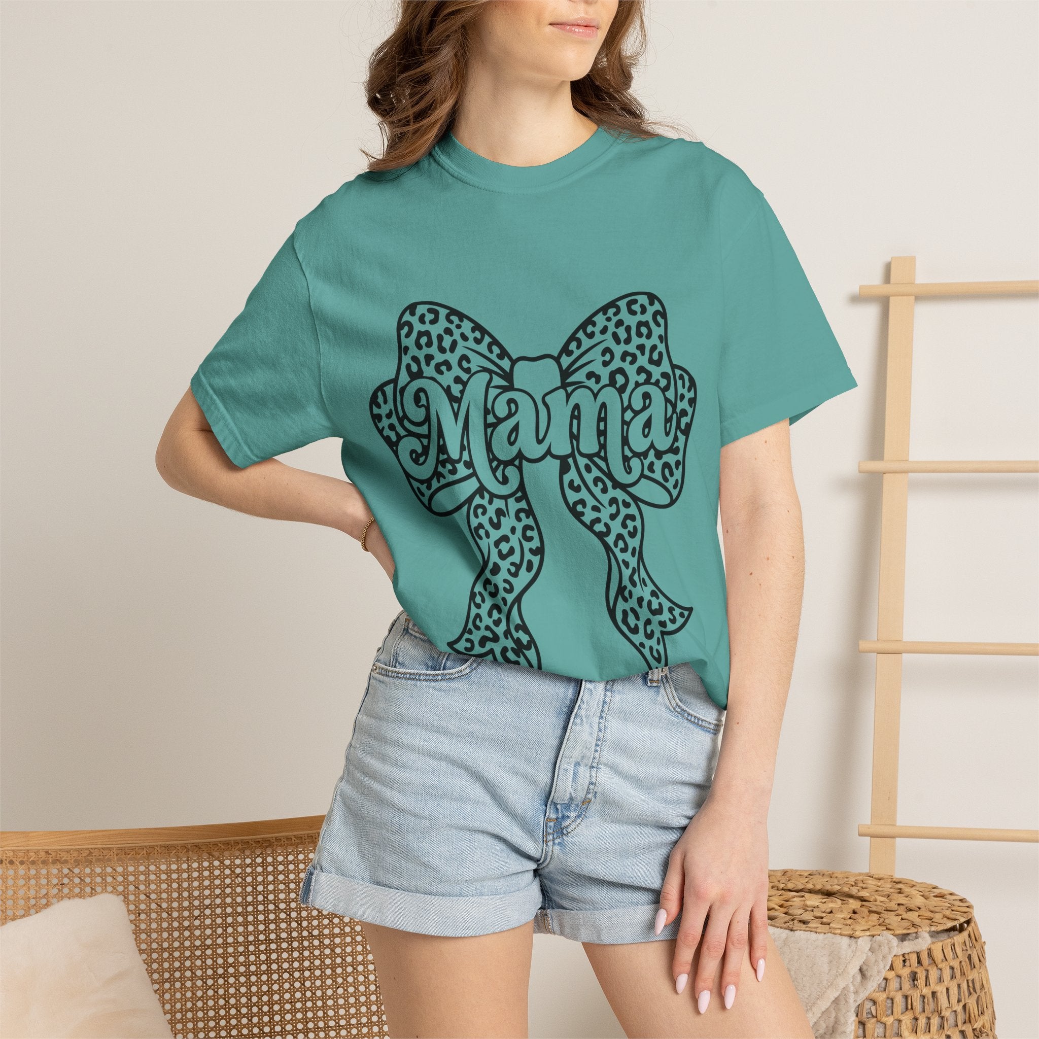 Mama Leopard Bow T-Shirt